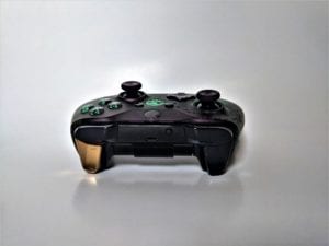 Sea of THieves controller one gold trigger